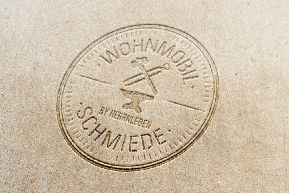 Grafikdesign - Logo WOHNMOBIL-SCHMIEDE Ralph Herrnleben (Wohnmobile) / Bayreuth